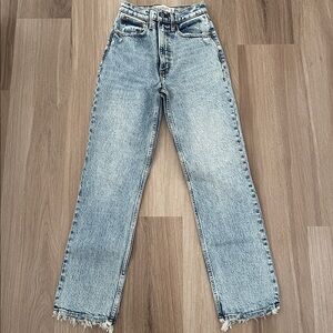 Abercrombie & Fitch 90s Straight Ultra High Rise Jeans